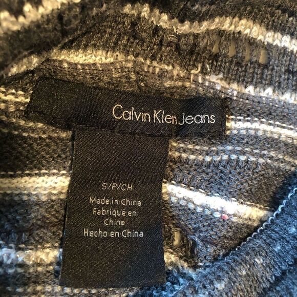 𝅺calvin Klein Jeans silver and gray knit cowl neck short sleeve sweater size S - Picture 4 of 9